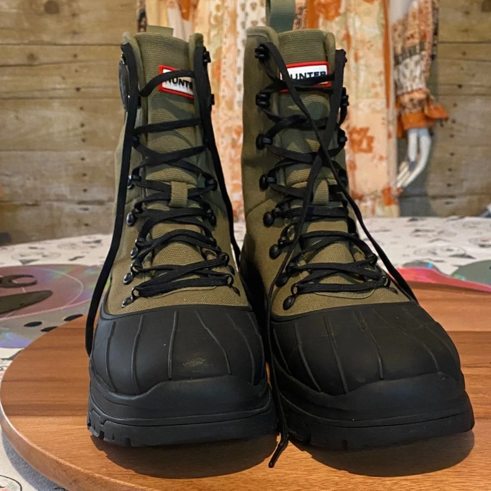 Hunter Men's Explore Desert Ankle Boots NWOTS